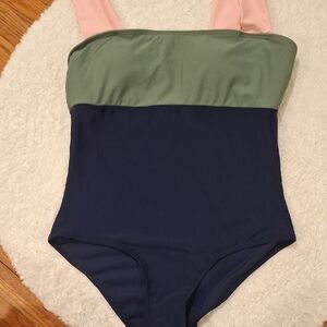 Green and Pink One-Piece Swimwear with Classic Design Size M